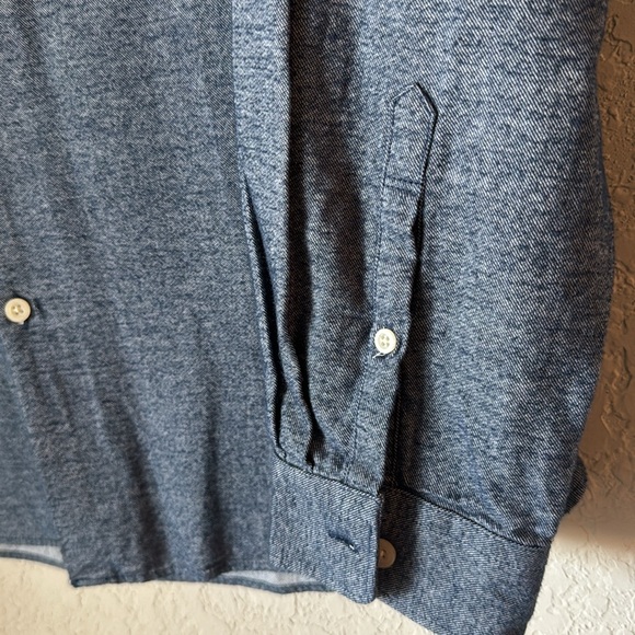 NWT Soft blue button down - Picture 4 of 6